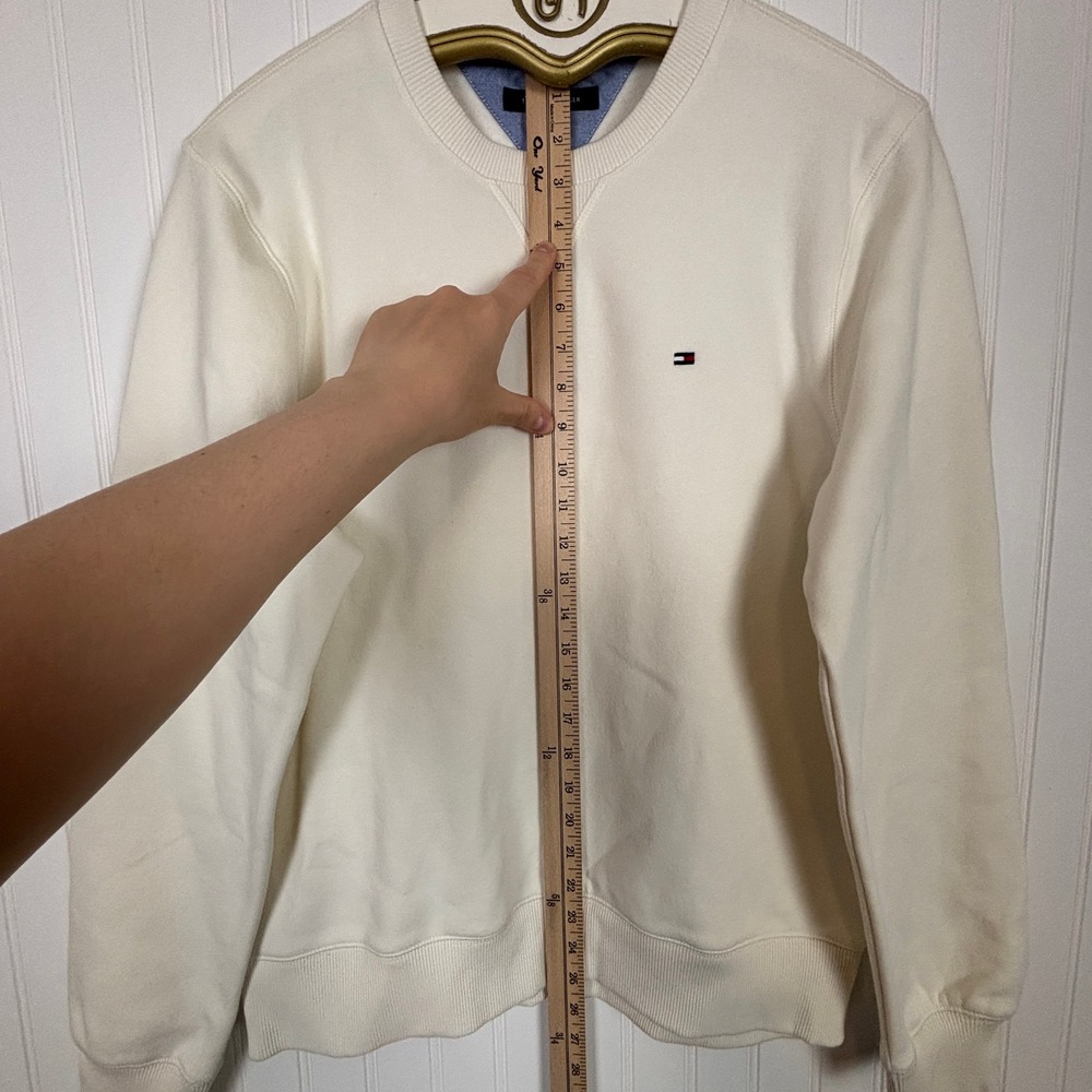 Tommy Hilfiger Sweater Mens M Cream Fall Basics Crew Neck Logo Preppy Classic - Picture 9 of 12